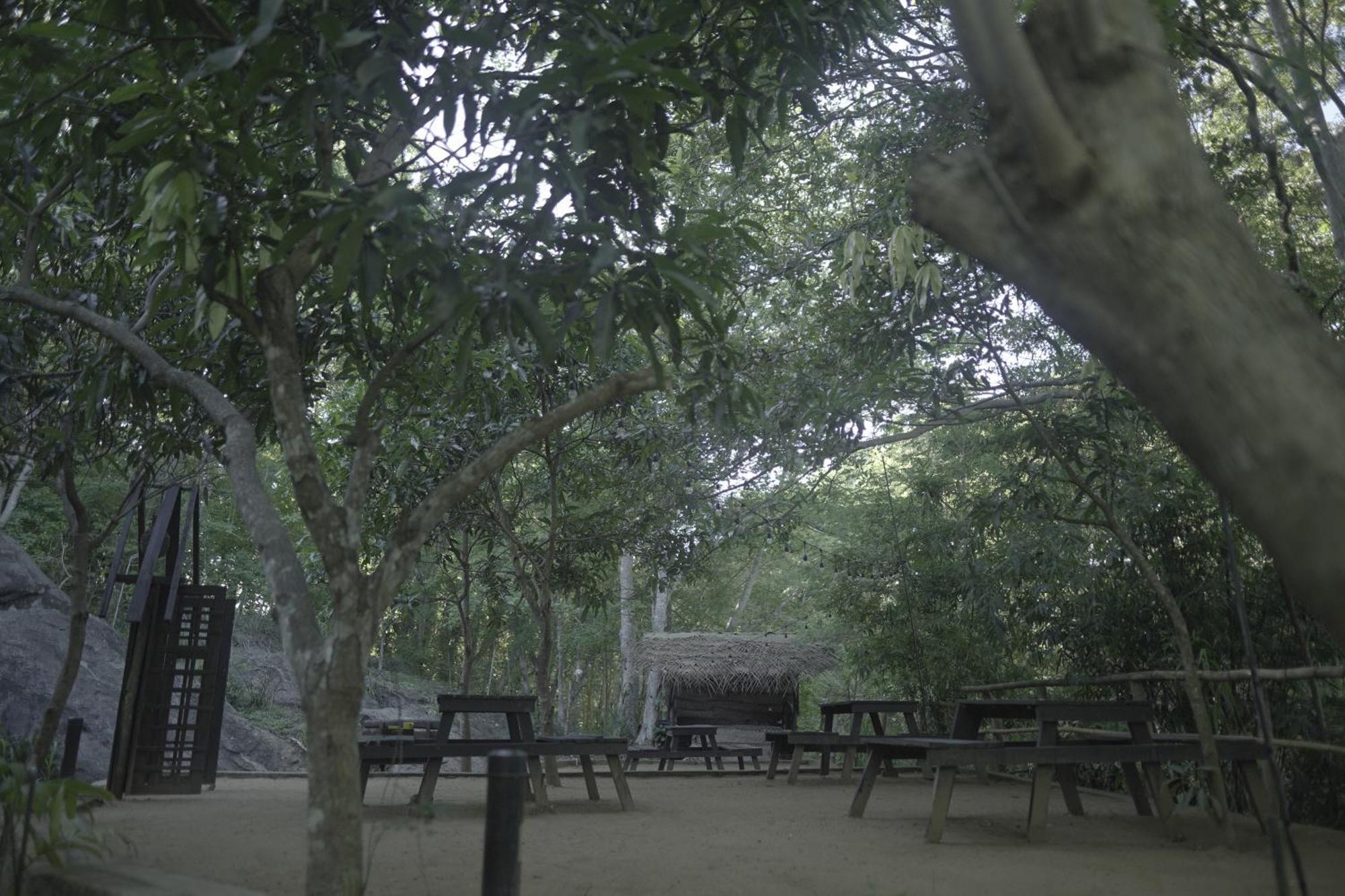 River Glamping By Gaga Bees Udawalawe Luaran gambar