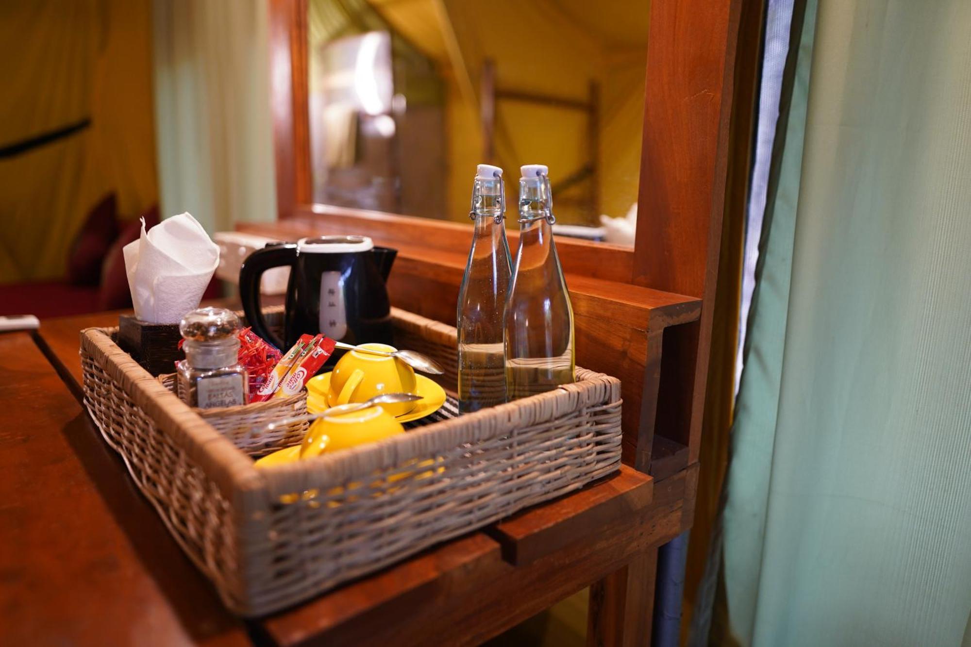 River Glamping By Gaga Bees Udawalawe Luaran gambar