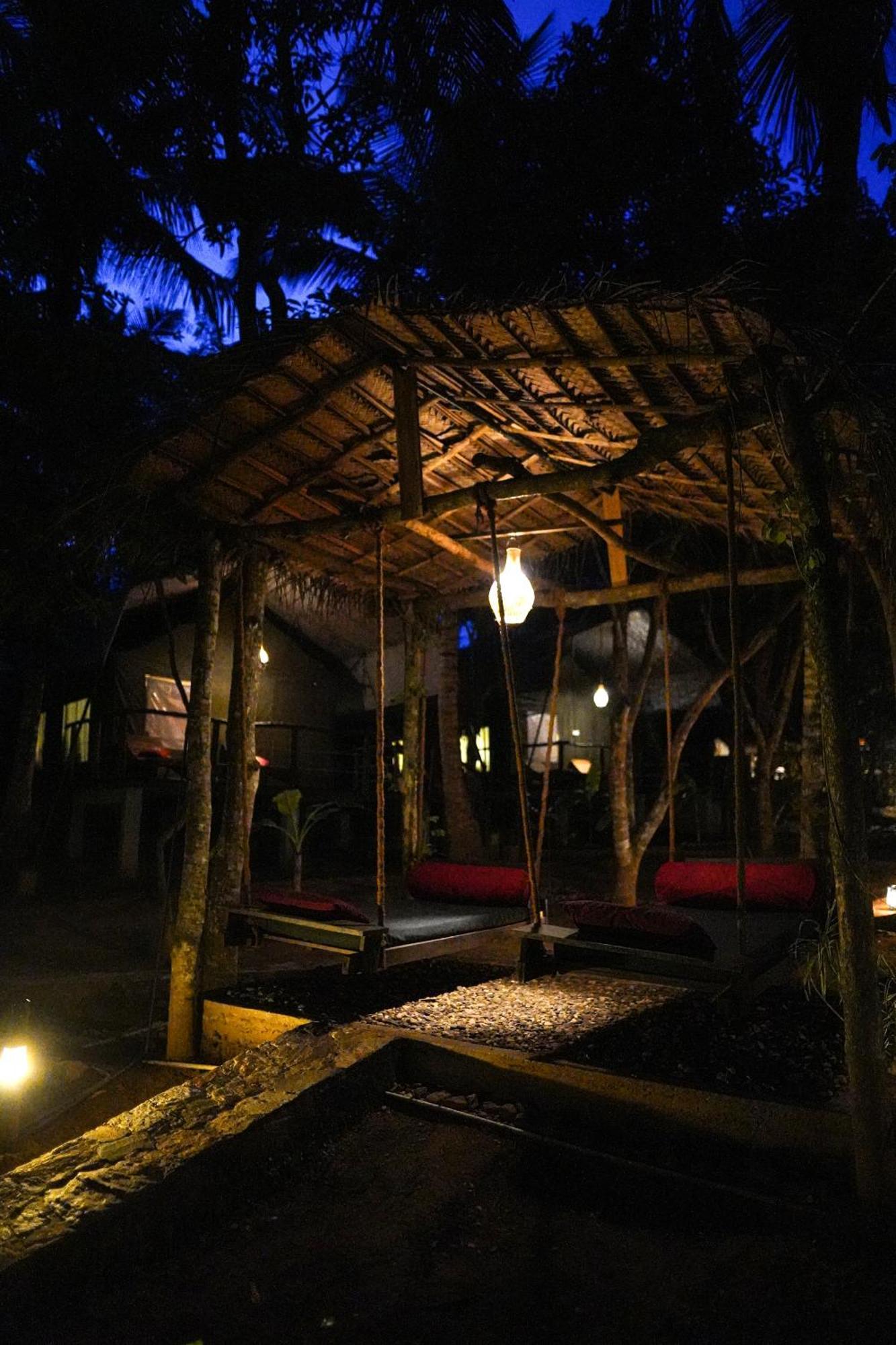 River Glamping By Gaga Bees Udawalawe Luaran gambar
