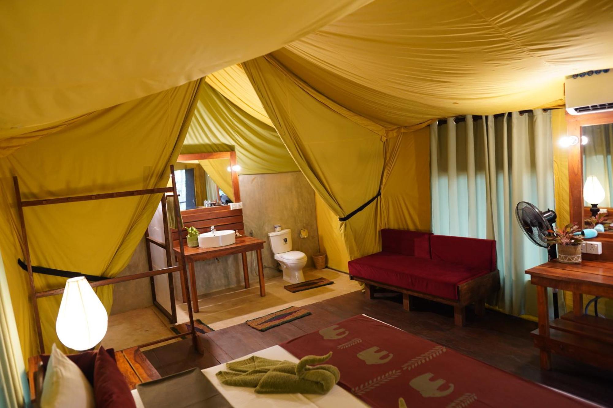 River Glamping By Gaga Bees Udawalawe Luaran gambar